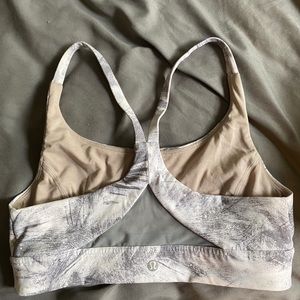 Lululemon feather flow Y back sports bra size 8